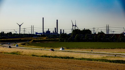 EU’s energy sector leads the way in cuts to greenhouse gas emissions in 2023
